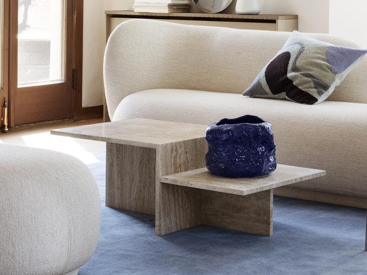 Skulpturelt sofabord Sofabord fra Ferm Living